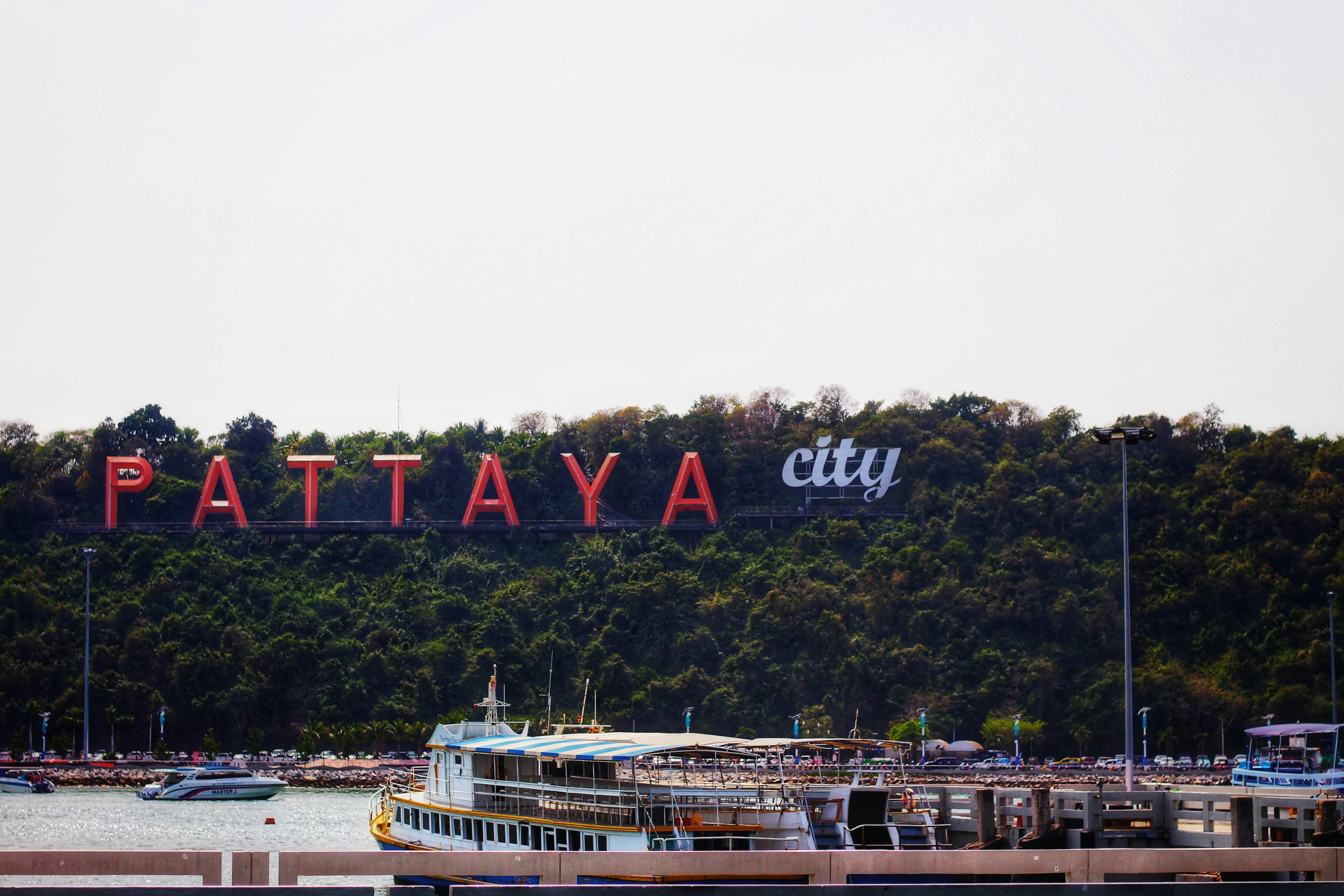 Pattaya Luxury Yacht Party